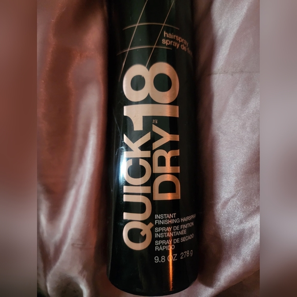 Redken quick dry Hairspray - Picture 2 of 3